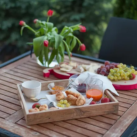 Apartament Przystanek *